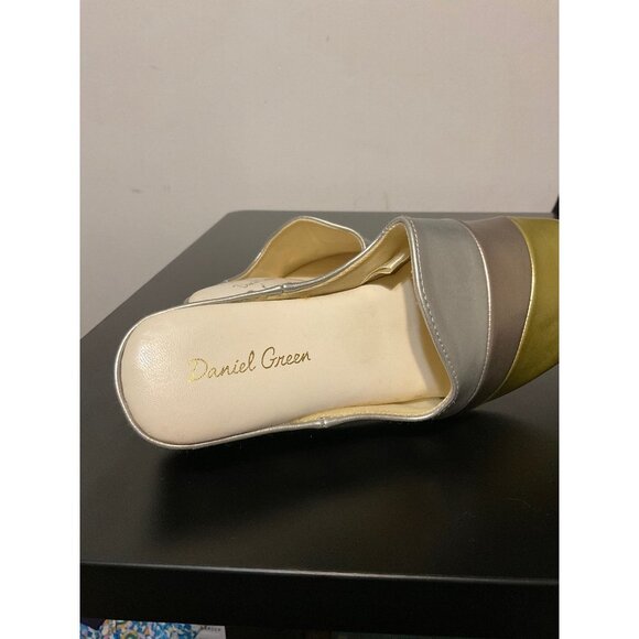 DANIEL GREEN Tri Color House Slippers sz. 5 - Picture 5 of 7